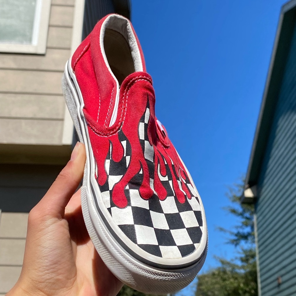 Vans - Picture 3 of 10